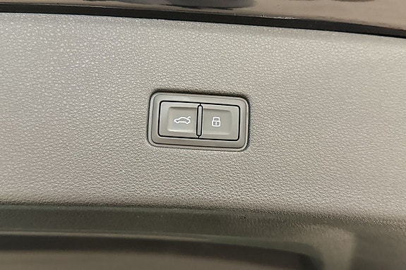 Audi Q8 25 of 26