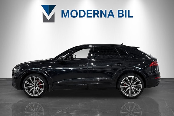 Audi Q8 3 of 5
