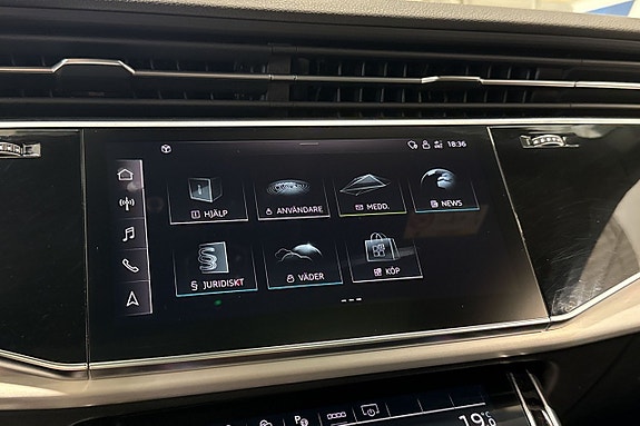 Audi Q8 16 of 26