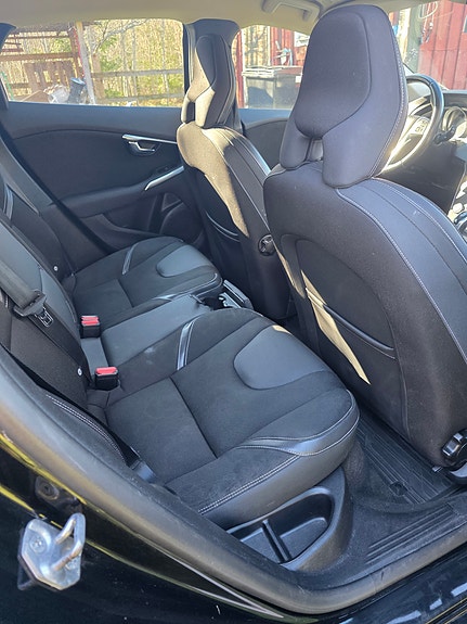 Volvo V40 10 of 10
