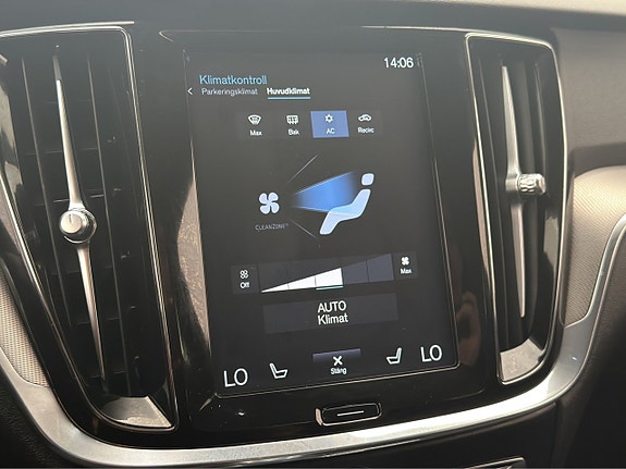 Volvo V60 23 of 30