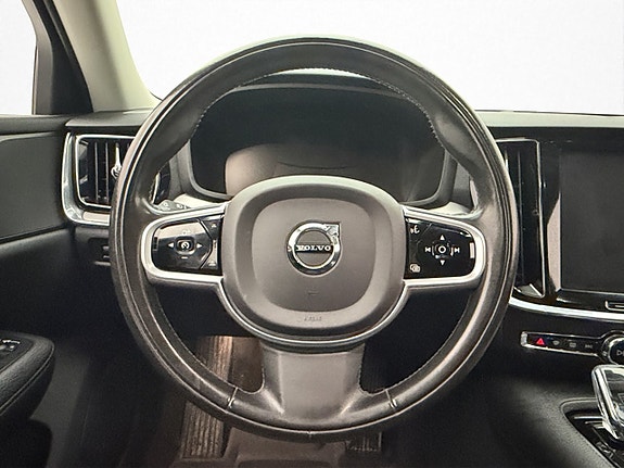 Volvo V60 14 of 30
