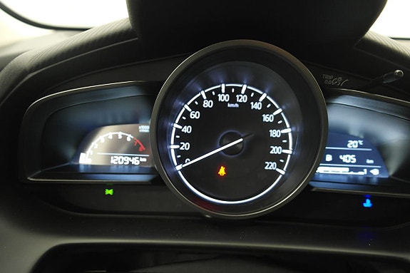 Mazda CX-3 9 of 19