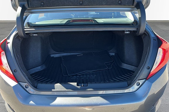 Honda Civic 10 of 22