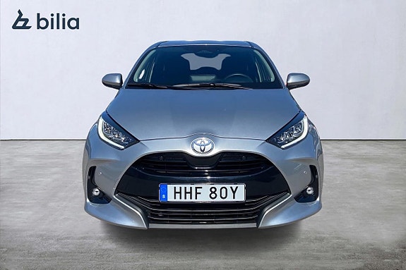 Toyota Yaris 6 of 21