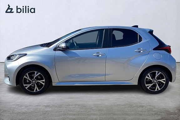 Toyota Yaris 3 of 21