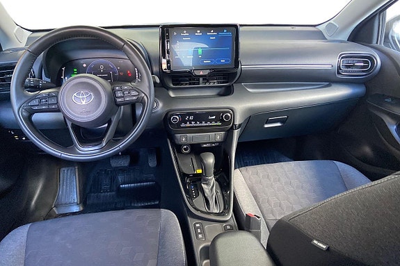 Toyota Yaris 10 of 21