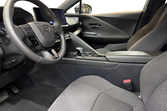 Toyota C-HR 14 of 21
