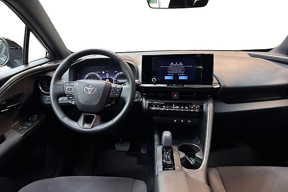 Toyota C-HR 10 of 21