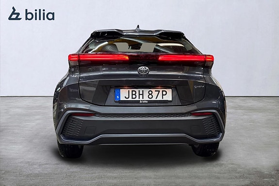Toyota C-HR 5 of 21