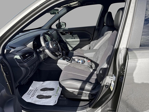 Subaru Forester 8 of 15