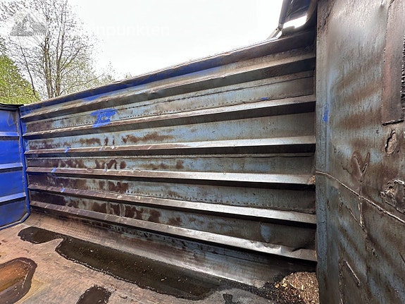 Container 40 kubik 12 of 15
