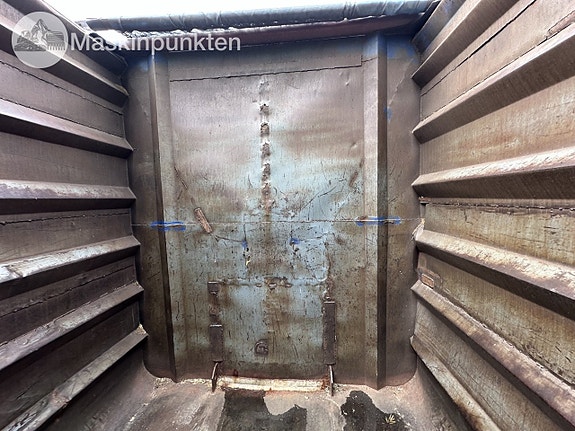 Container 40 Kubik 14 of 16