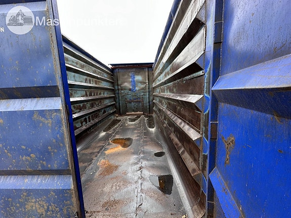 Container 40 Kubik 8 of 17