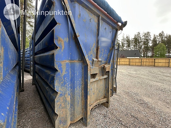 Container 40 Kubik 3 of 17
