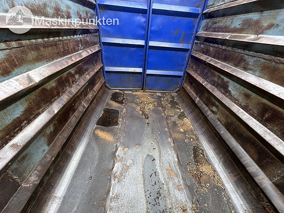 Container 40 Kubik 14 of 20