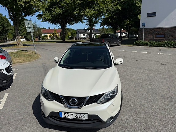 Nissan Qashqai 4 of 5