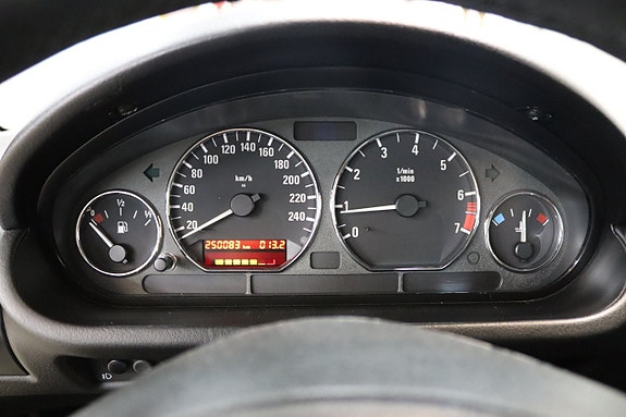BMW Z3 21 of 24