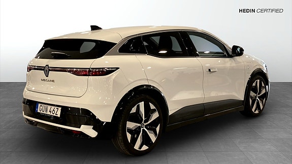 Renault Megane E-Tech 2 of 9