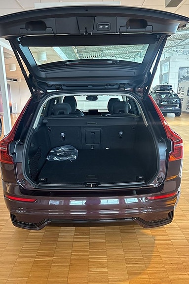 Volvo XC60 7 of 7
