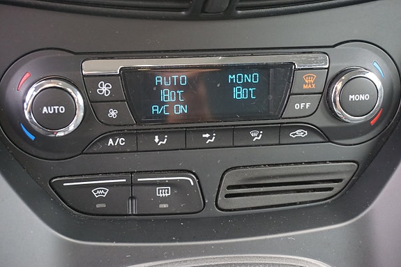 Ford C-Max 8 of 15