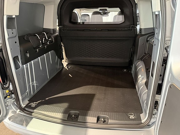 Volkswagen Caddy 10 of 18