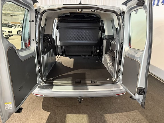 Volkswagen Caddy 8 of 18