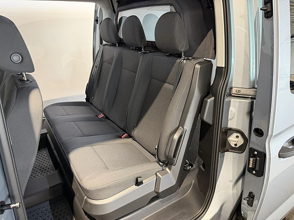 Volkswagen Caddy 12 of 18