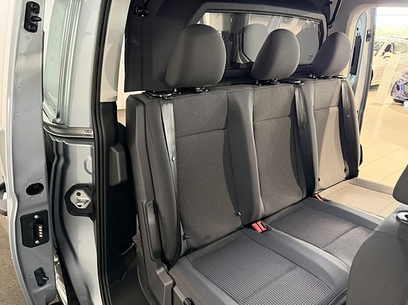 Volkswagen Caddy 11 of 18