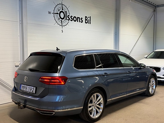 Volkswagen Passat 6 of 22