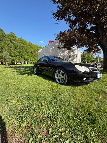 Mercedes-Benz SL500 8 of 11