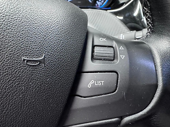 Peugeot 2008 19 of 21