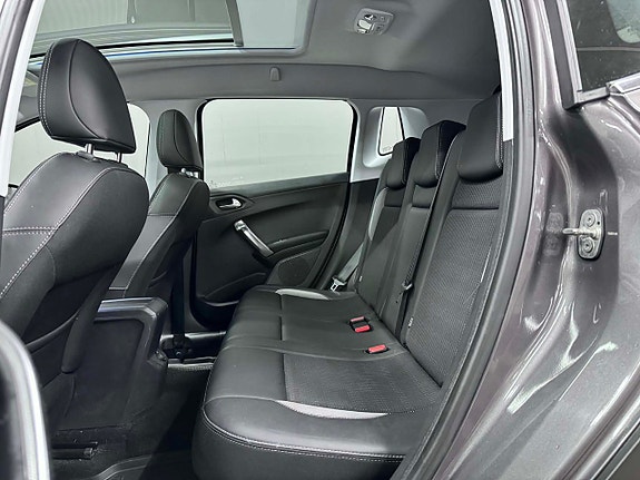 Peugeot 2008 14 of 21