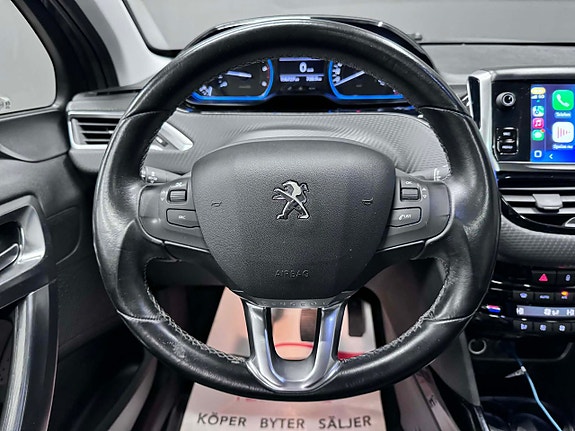 Peugeot 2008 16 of 21