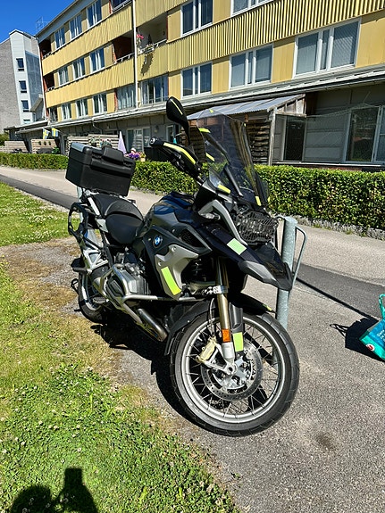 BMW R 1200 GS LC Exclusive 2 of 5
