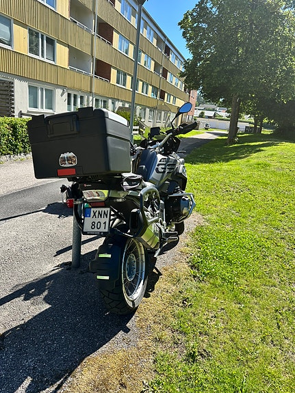 BMW R 1200 GS LC Exclusive 3 of 5