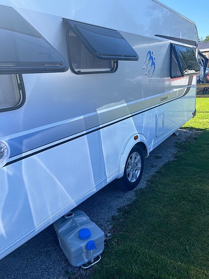 Knaus 590 UE Scandinavian 2 of 13