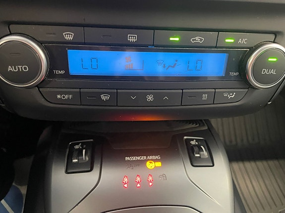 Toyota Avensis 25 of 26