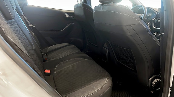 Ford Puma 5 of 9