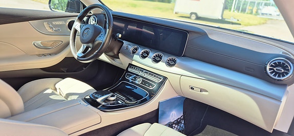 Mercedes-Benz E350 d 4 of 5