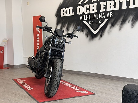 Honda Cmx 1100 4 of 5