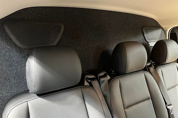 Mercedes-Benz Vito 124 15 of 16