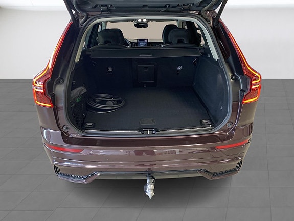 Volvo XC60 10 of 13