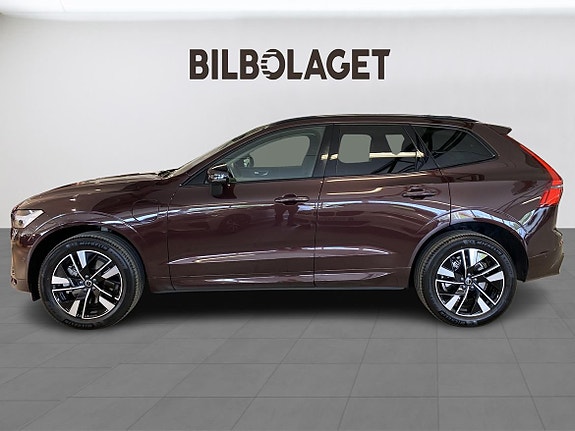 Volvo XC60 2 of 13