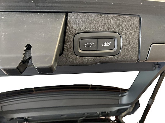 Volvo XC60 12 of 13
