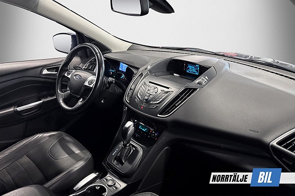 Ford Kuga 12 of 18