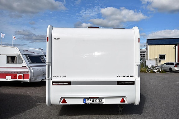 Adria 613 HT Adora, Långbädd 5 of 5