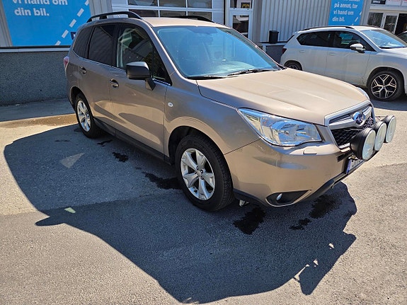 Subaru Forester 2 of 2