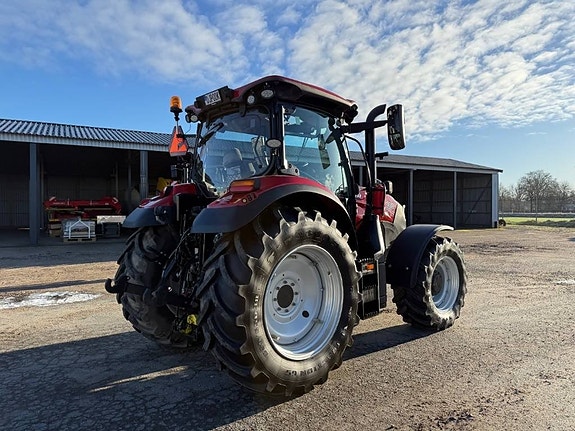 Case IH Maxxum 135MC 3 of 5