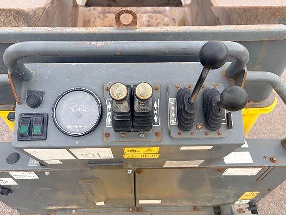 Wacker Neuson DT 15 10 of 12